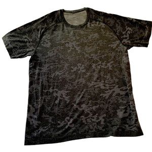 Lululemon XL camouflage